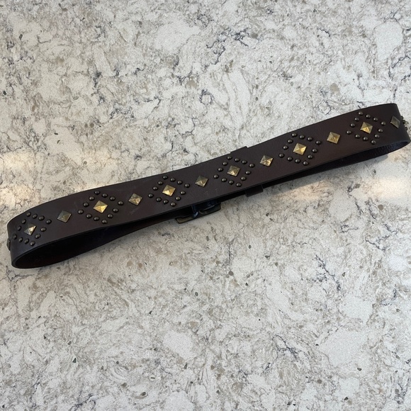 Gap Brown Belt with studs - Picture 5 of 10